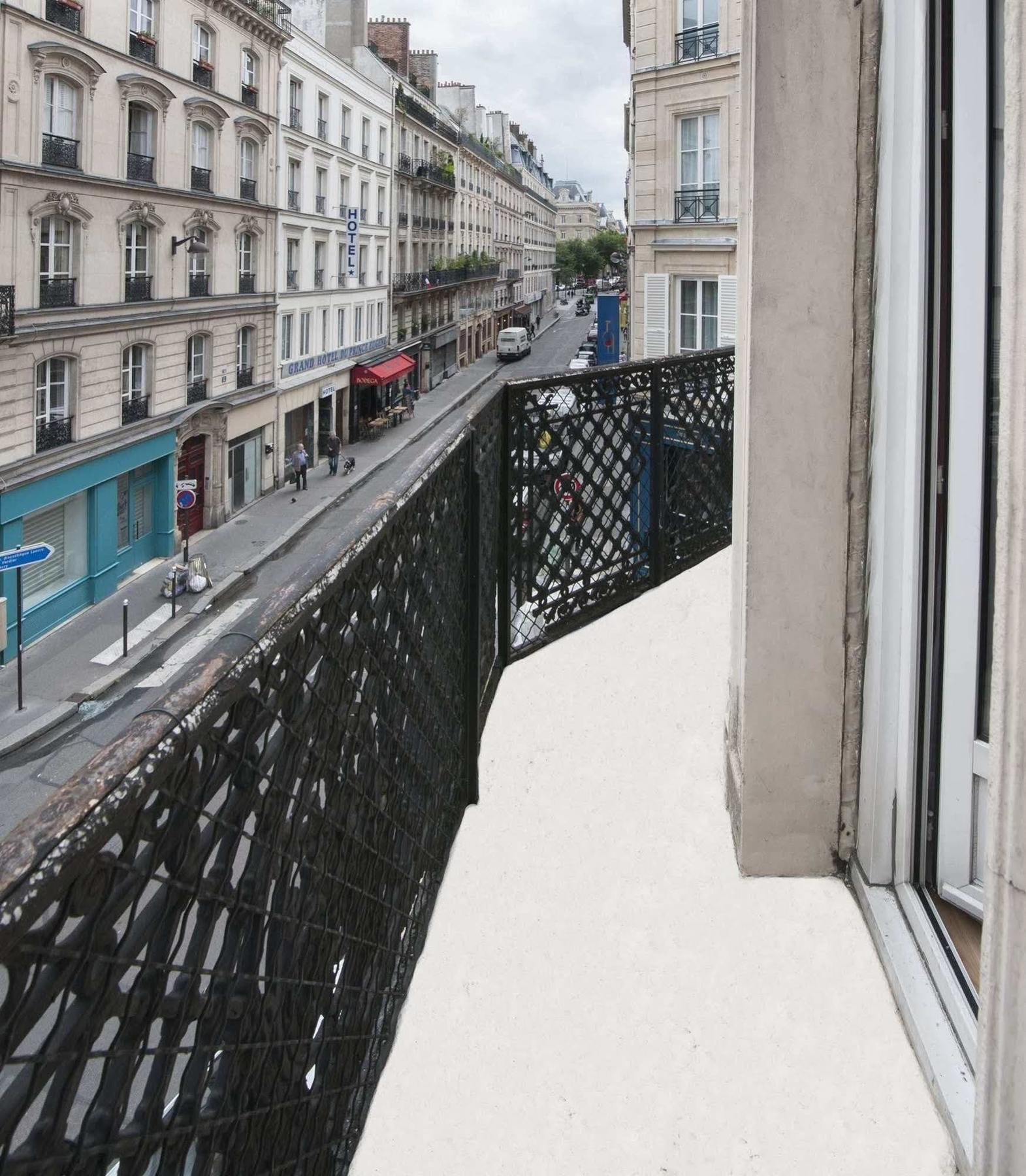 Hotel Des 3 Nations Paris Luaran gambar