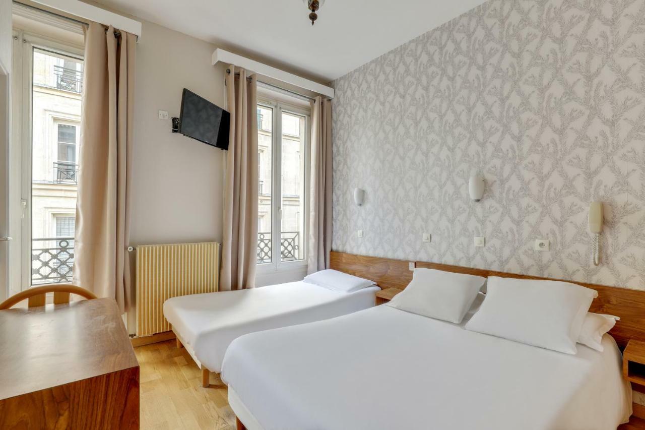 Hotel Des 3 Nations Paris Luaran gambar