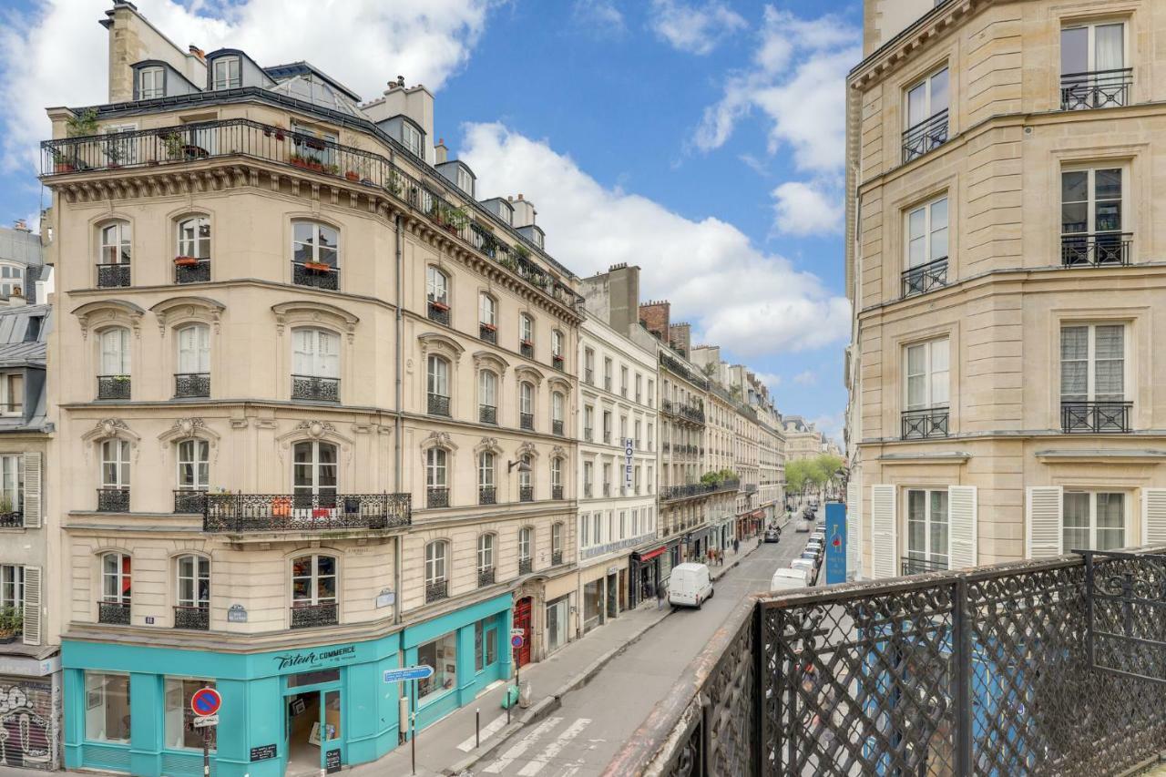 Hotel Des 3 Nations Paris Luaran gambar