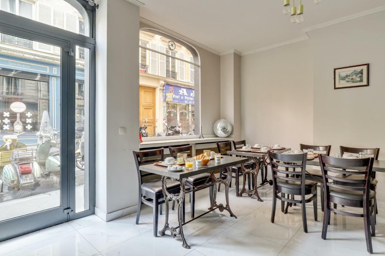Hotel Des 3 Nations Paris Luaran gambar